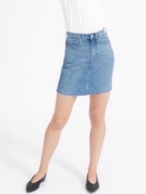 EVERLANE 100% Cotton Raw Hem Denim Skirt High‎ Rise Mini Size US Women's 26